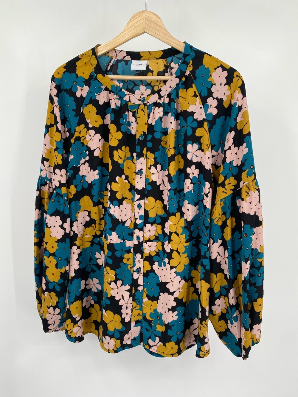 Cabi Favorite Floral Print V-Neck
Balloon Sleeve Blouse Multicolor Size L - Picture 4 of 11